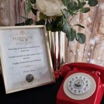 Tambien disponemos del  telefono FUNPHONE.